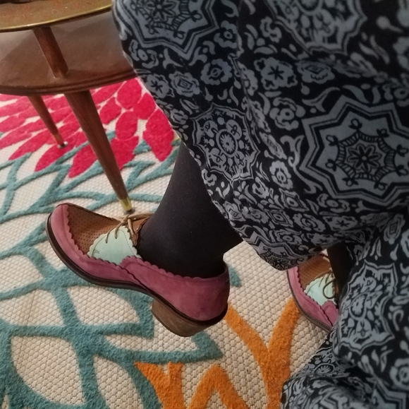 Meet your Posher, Jennfier - Picture 1 of 1